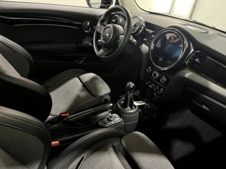 Thumbnail Mobil 6