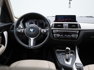 Thumbnail Mobil 7