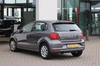Thumbnail Mobil 8