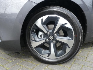 Thumbnail Mobil 4