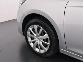Thumbnail Mobil 6