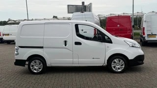 Thumbnail Mobil 4