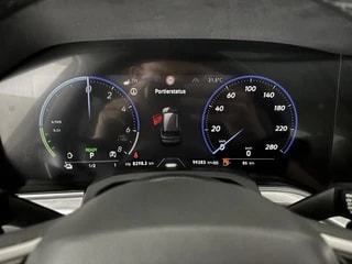 Thumbnail Mobil 10