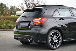 Thumbnail Mobil 10