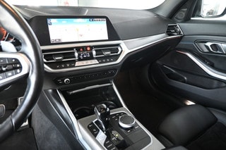Thumbnail Mobil 9