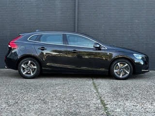 Thumbnail Mobil 8