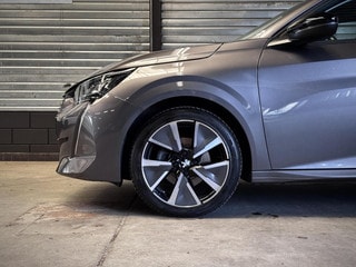 Thumbnail Mobil 8