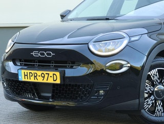 Thumbnail Mobil 6