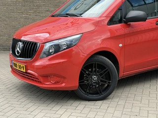 Thumbnail Mobil 9