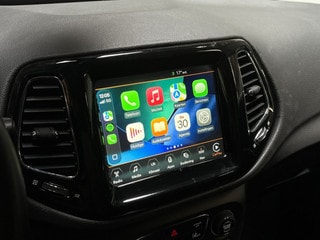Thumbnail Mobil 8