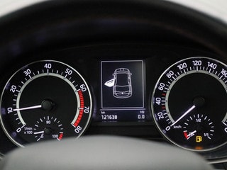 Thumbnail Mobil 8