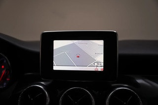 Thumbnail Mobil 7