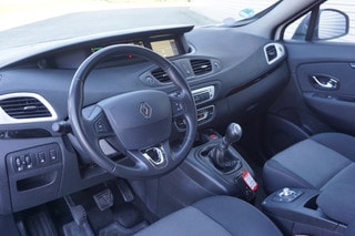 Thumbnail Mobil 10