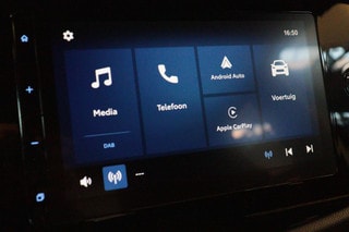Thumbnail Mobil 8