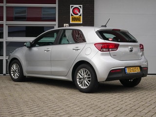 Thumbnail Mobil 4