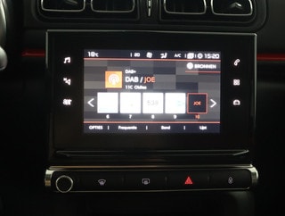 Thumbnail Mobil 7