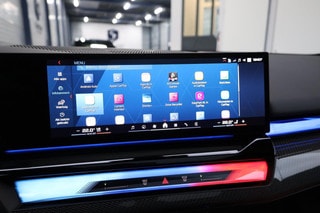 Thumbnail Mobil 10
