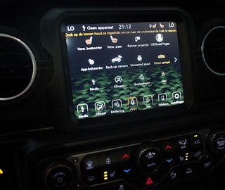 Thumbnail Mobil 8
