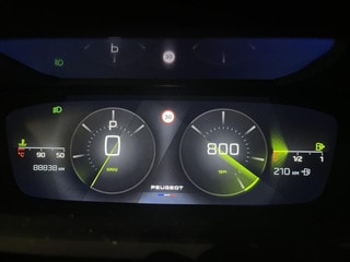 Thumbnail Mobil 8