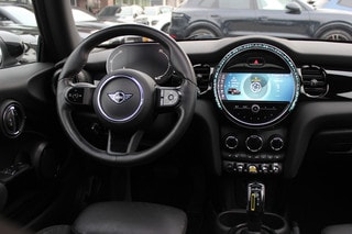 Thumbnail Mobil 10