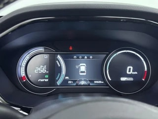 Thumbnail Mobil 10