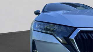 Thumbnail Mobil 9