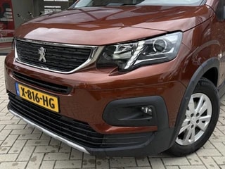 Thumbnail Mobil 2