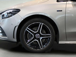 Thumbnail Mobil 7