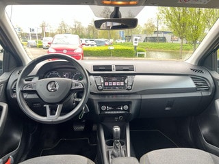Thumbnail Mobil 7