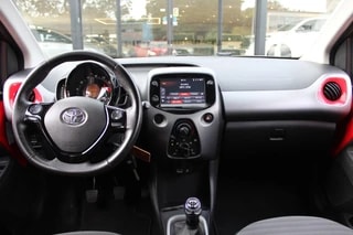 Thumbnail Mobil 4