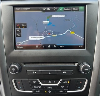 Thumbnail Mobil 5