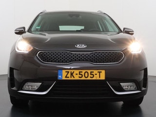 Thumbnail Mobil 8