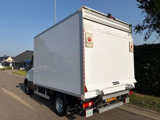 Thumbnail Mobil 9