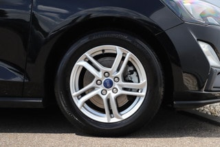 Thumbnail Mobil 6