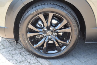 Thumbnail Mobil 8