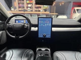 Thumbnail Mobil 8