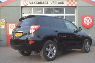 Thumbnail Mobil 8