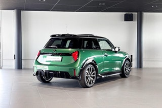 Thumbnail Mobil 6