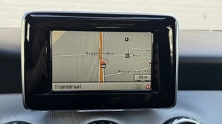 Thumbnail Mobil 9