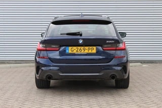 Thumbnail Mobil 8