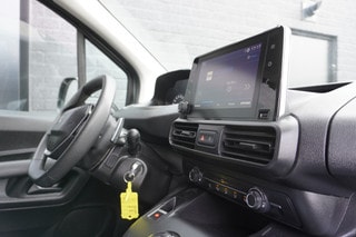 Thumbnail Mobil 3