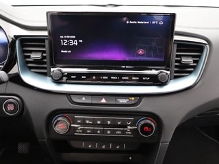 Thumbnail Mobil 9