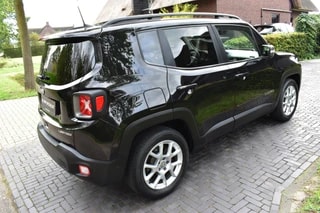 Thumbnail Mobil 6
