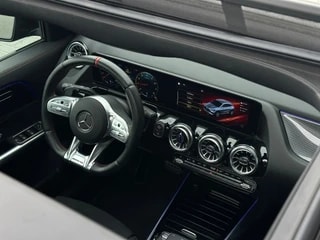 Thumbnail Mobil 8