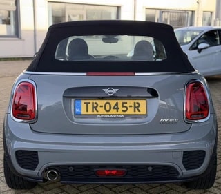 Thumbnail Mobil 6