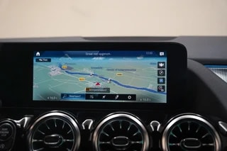 Thumbnail Mobil 8