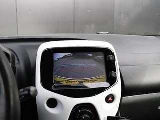 Thumbnail Mobil 8