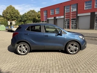 Thumbnail Mobil 6
