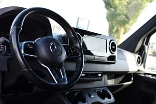 Thumbnail Mobil 2