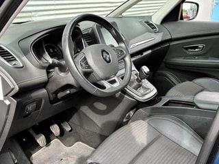 Thumbnail Mobil 9